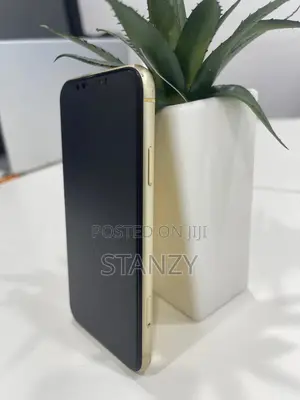 Apple iPhone XR 64 GB Yellow