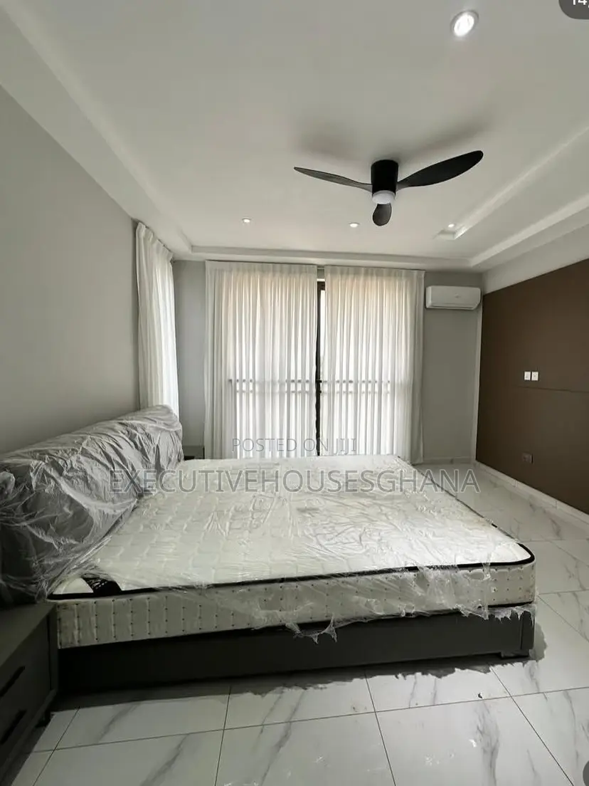 4bdrm House in Executivehousesghana, Lake Side Estate for sale