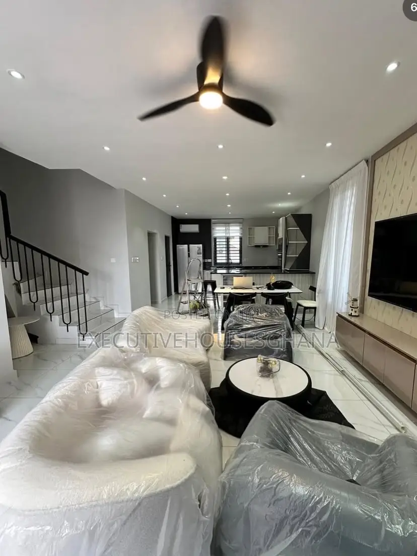4bdrm House in Executivehousesghana, Lake Side Estate for sale