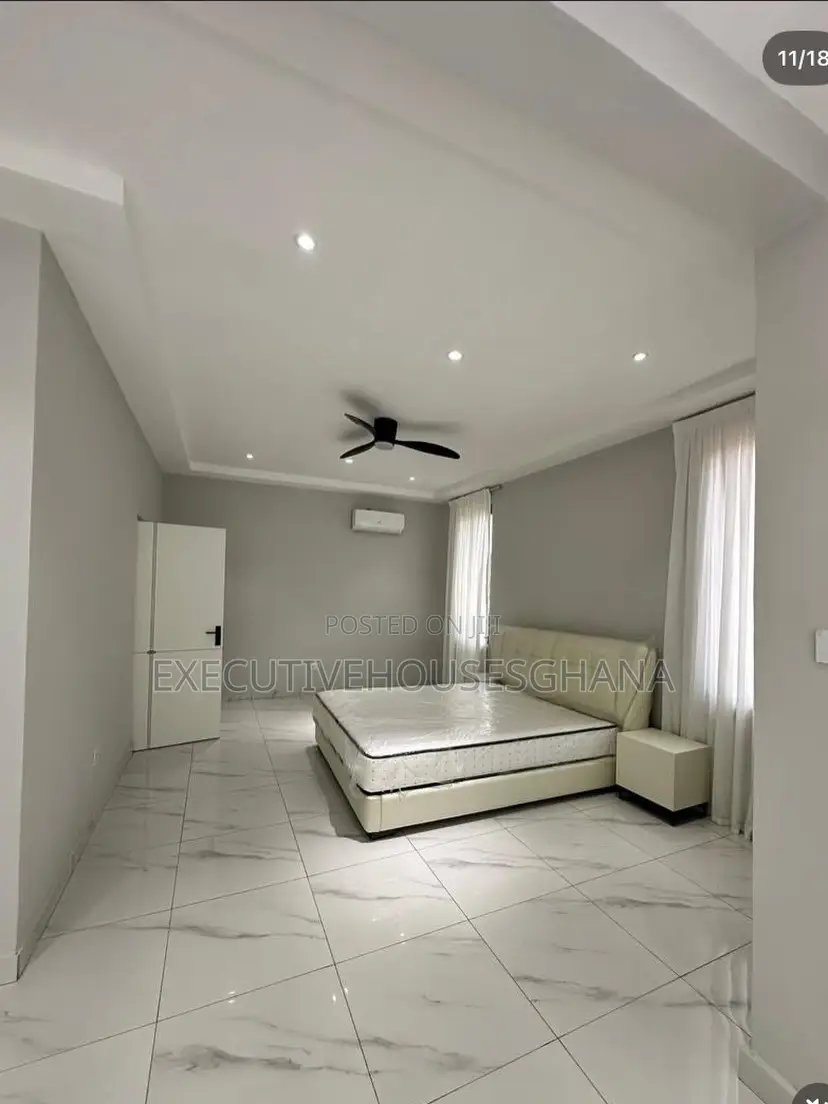 4bdrm House in Executivehousesghana, Lake Side Estate for sale