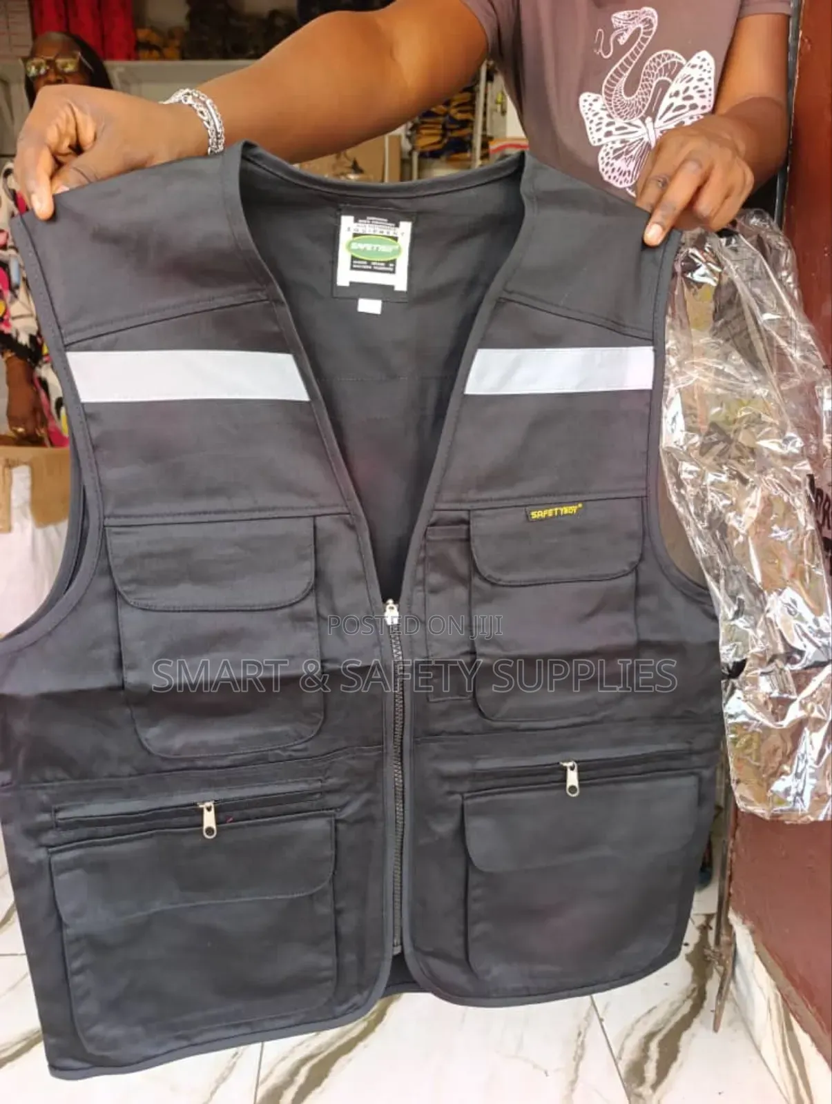 Black Media Vest