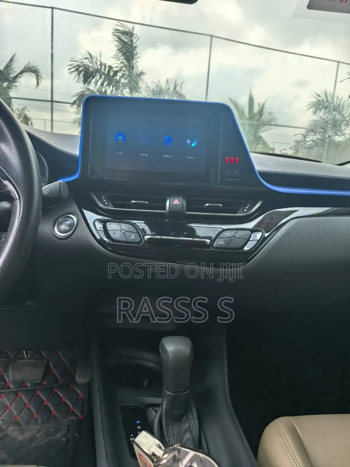 Toyota C-HR Limited 2021 White