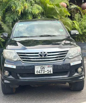 Toyota Fortuner 2014 Black