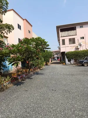 Warehouse for Rent of Approximately 87 M2, Even Partially