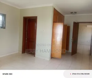 4bdrm House in Labone Going To  Ako for rent