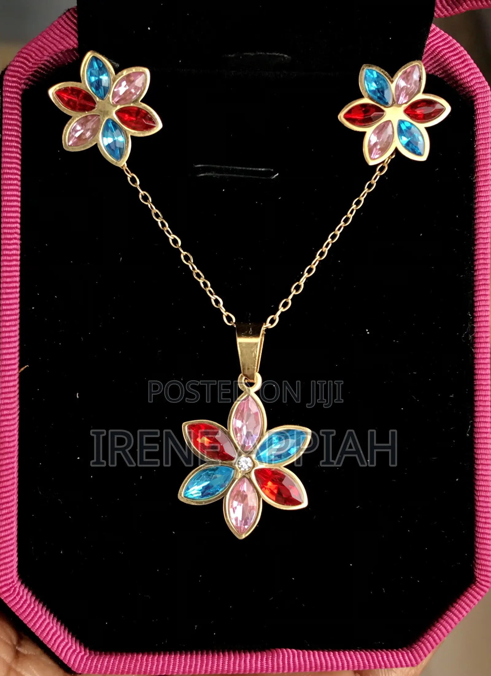 Boxed Necklaces With Earrings