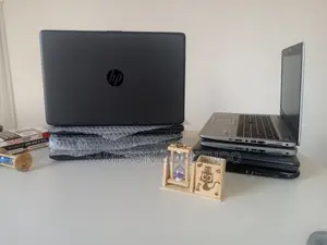 Laptop HP 240 G7 8GB Intel Core i5 SSD 256GB