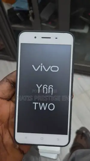 Vivo Y66i 32 GB White