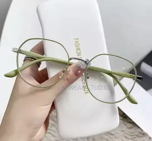 Affordable Round Frame Anti-Blue Light Glasses