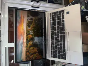 Laptop HP EliteBook 840 G8 16GB Intel Core i7 SSD 256GB