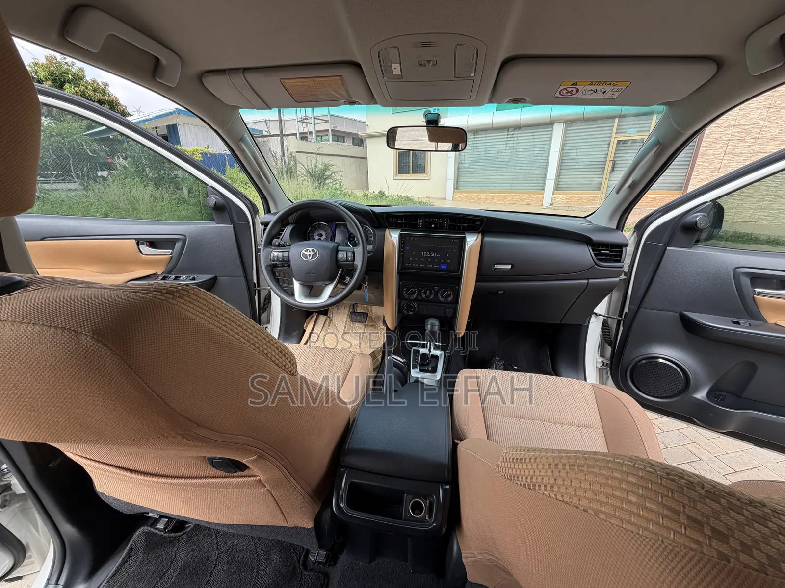 Toyota Fortuner 2.7 AWD 2019 White