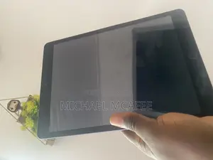 Apple iPad 10.2 (2020) Wi-Fi 32 GB Gray