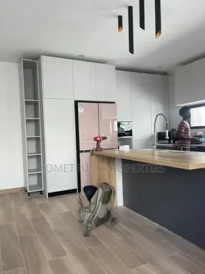 4bdrm Mansion in Hometrust Properties, Airport Residential Area