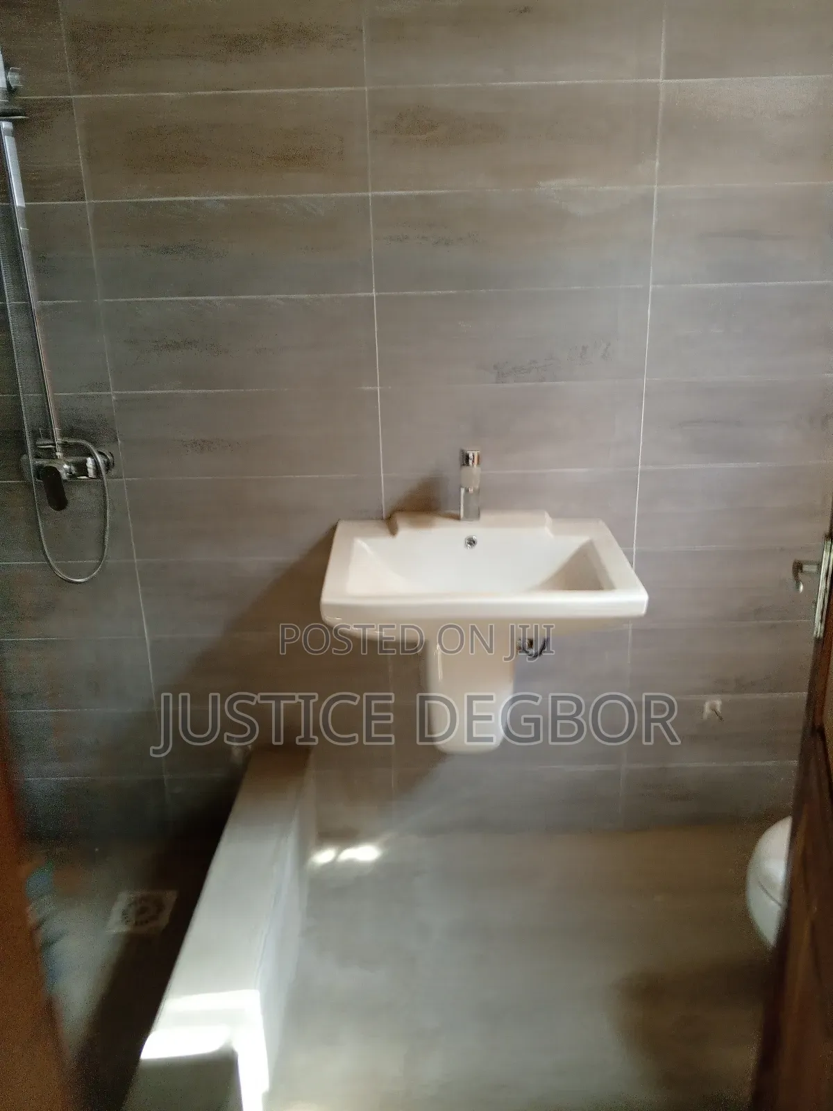 3bdrm Apartment in Bestchoice, Achimota for rent