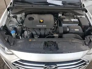 Hyundai Elantra SE 2018 Silver
