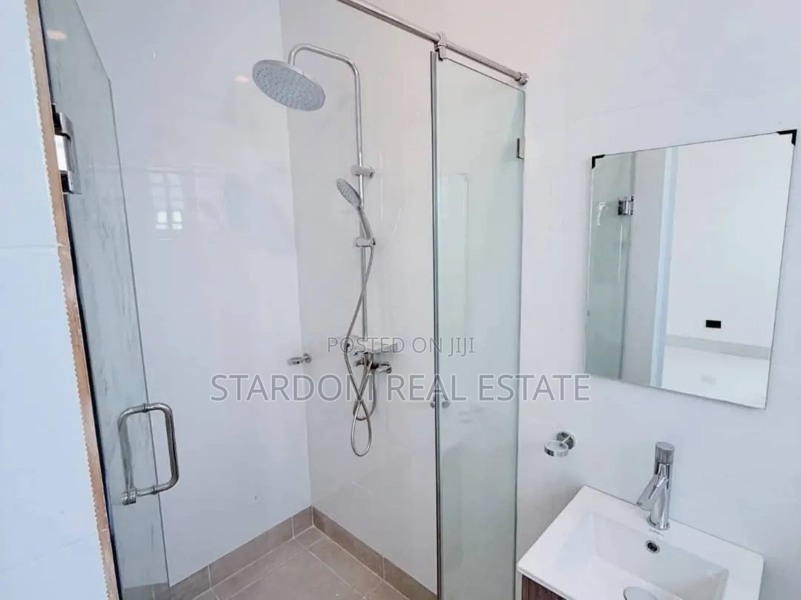 3bdrm Bungalow in Signboard Spintex for sale
