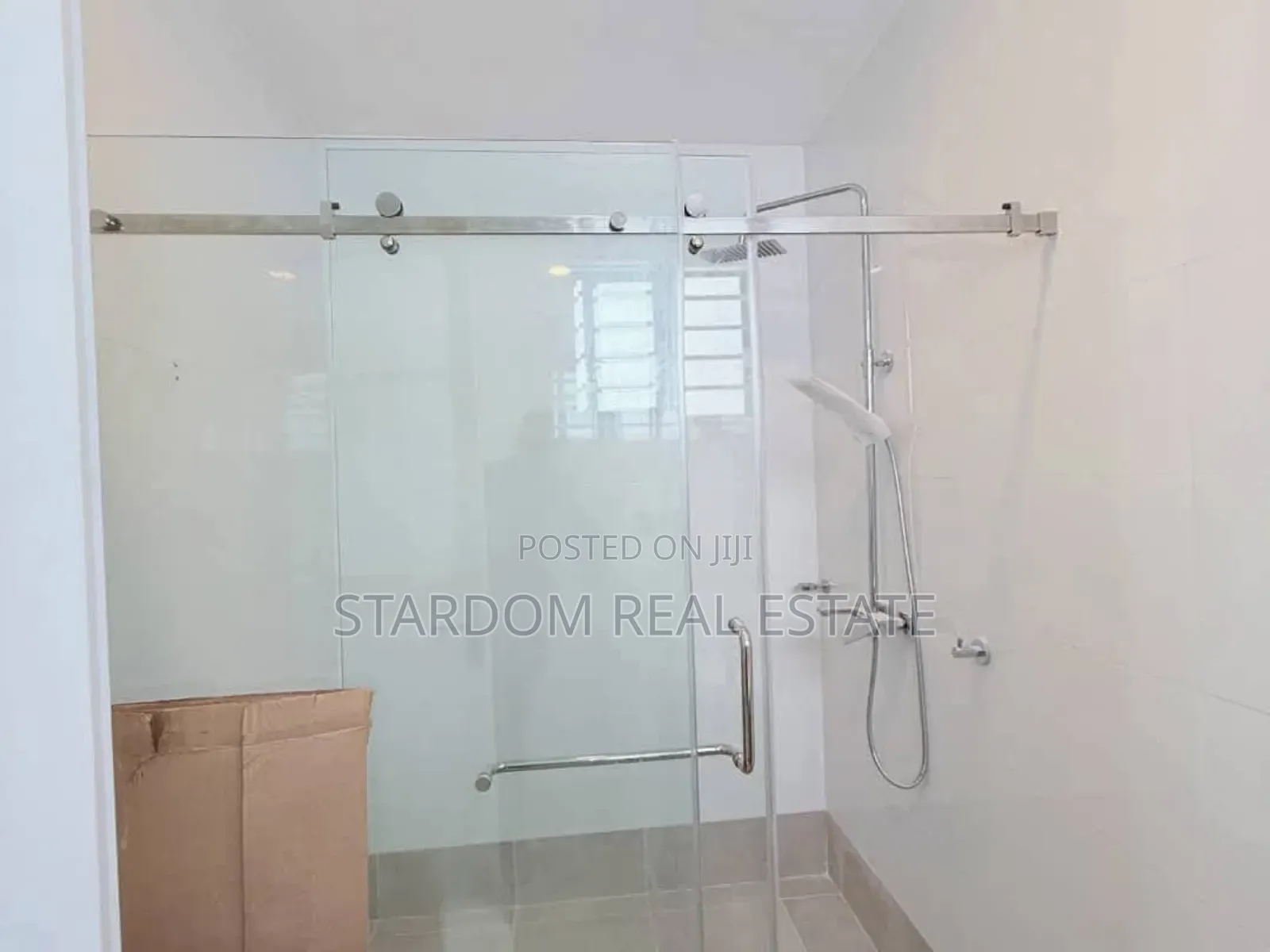 3bdrm Bungalow in Signboard Spintex for sale