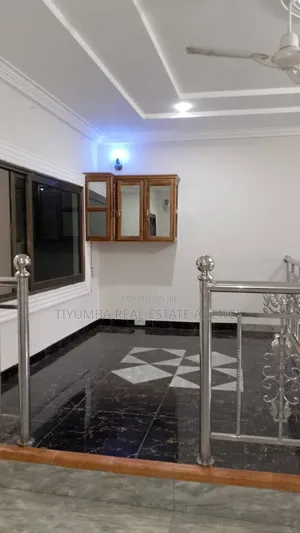4bdrm Apartment in Tiyumba Real Estate, Pillar 2 for rent
