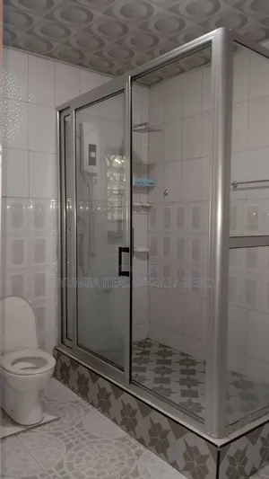 4bdrm Apartment in Tiyumba Real Estate, Pillar 2 for rent
