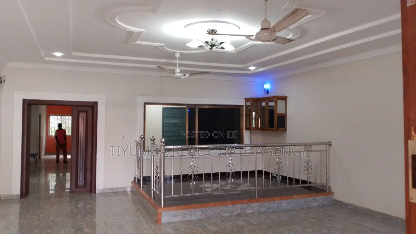 4bdrm Apartment in Tiyumba Real Estate, Pillar 2 for rent