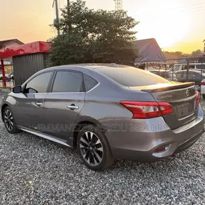 Nissan Sentra 2020 Gray