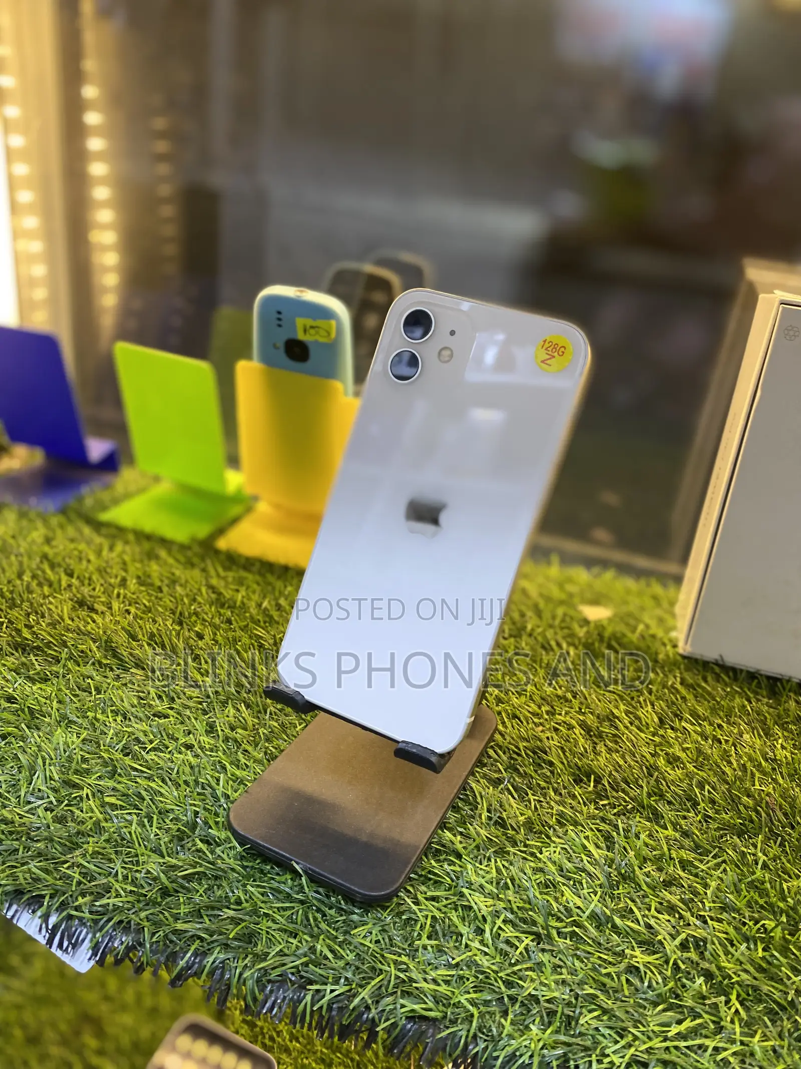 Apple iPhone 12 128 GB White