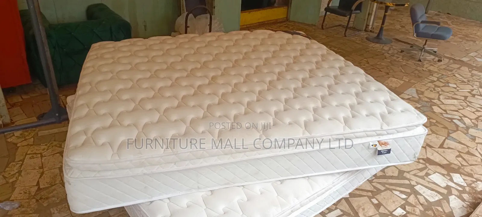 Auto Messaging Mattress Available as Seen From Canada