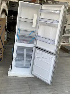 Shop (Blackglass) Pearl Bottomfreezer 309l Pf-400bg Fridge