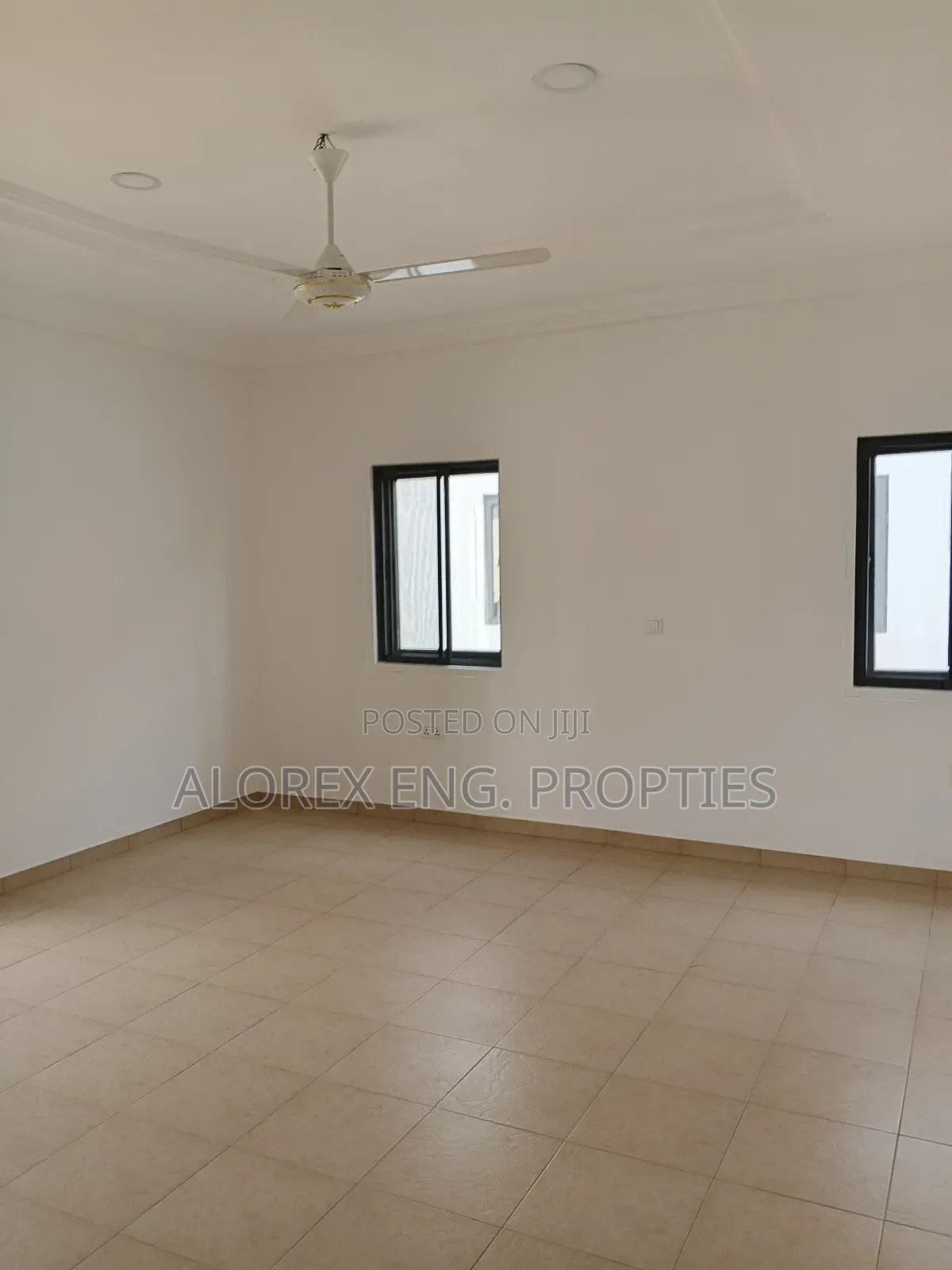 3bdrm House in Amanfro, Adenta for sale