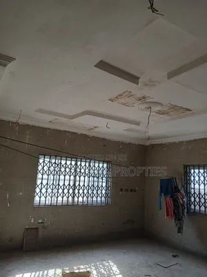 3bdrm House in Fafraha, Adenta for sale