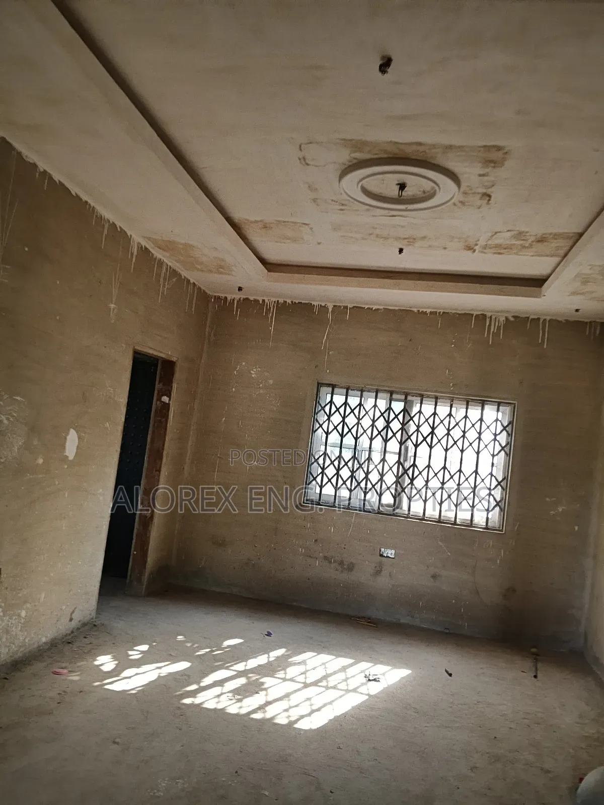 3bdrm House in Fafraha, Adenta for sale