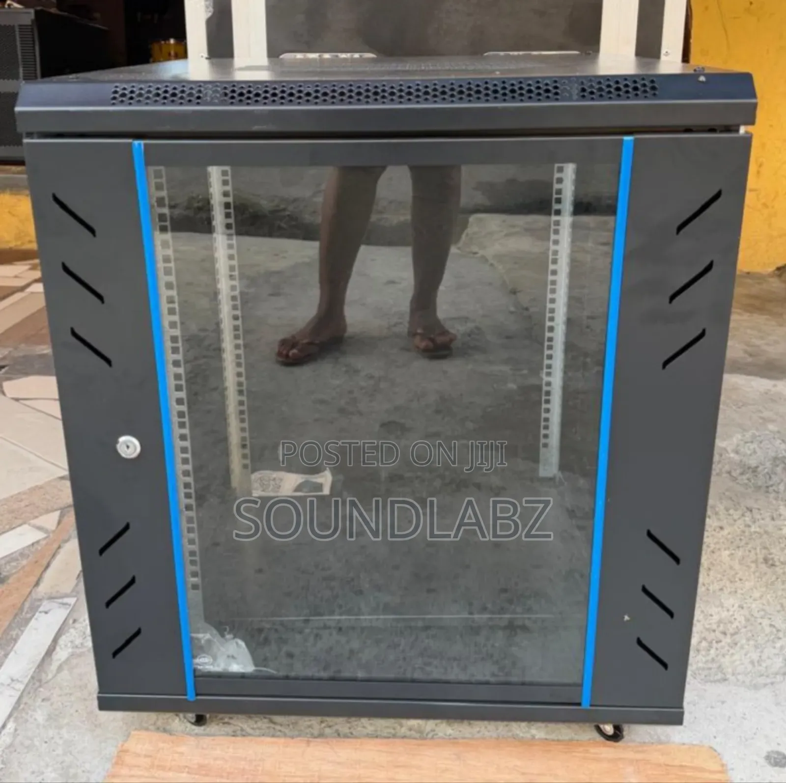 14u Amplifier Rack