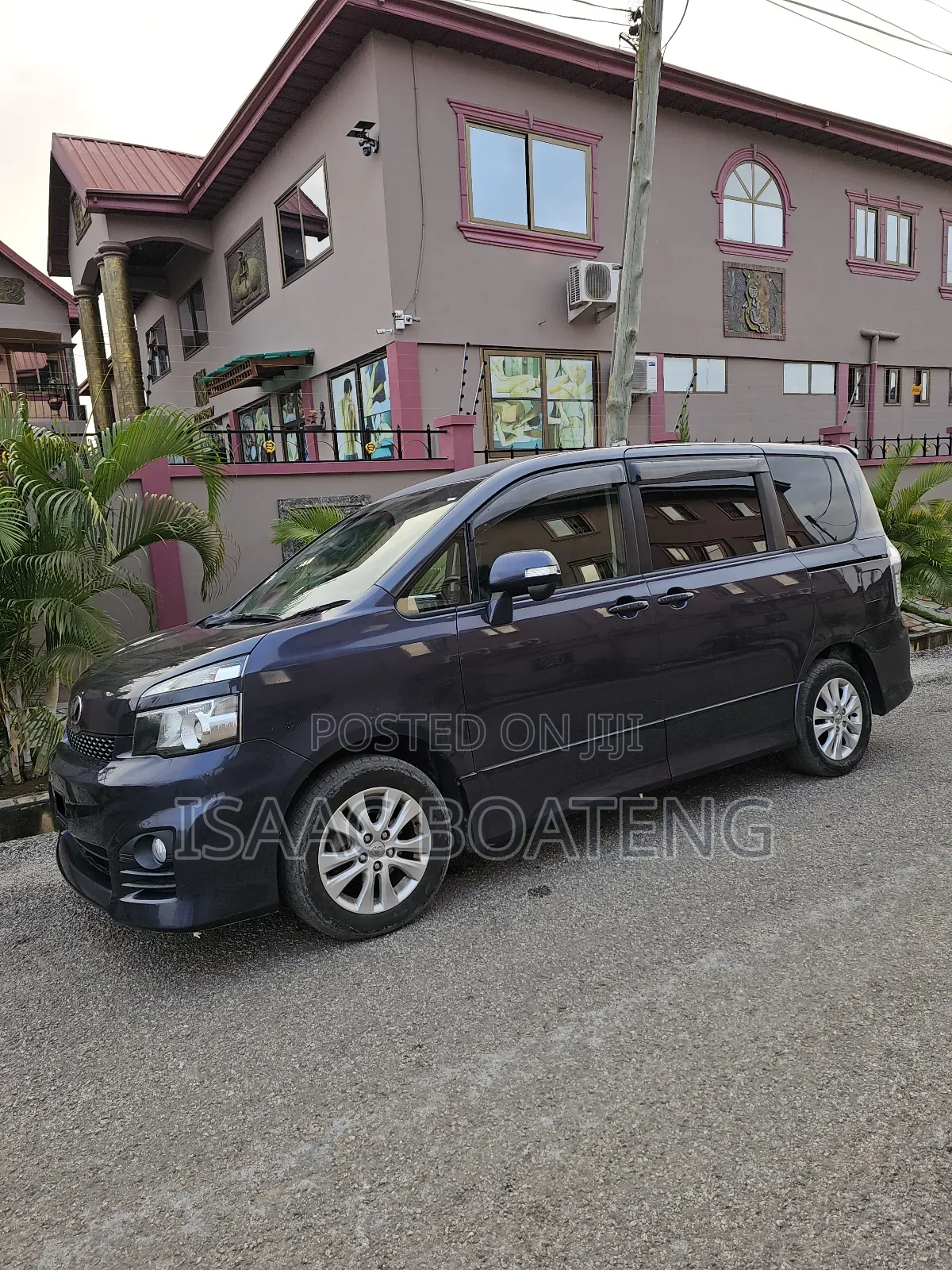 Toyota Voxy 2012 Blue