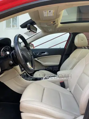 Mercedes-Benz GLA 250 2018 Red