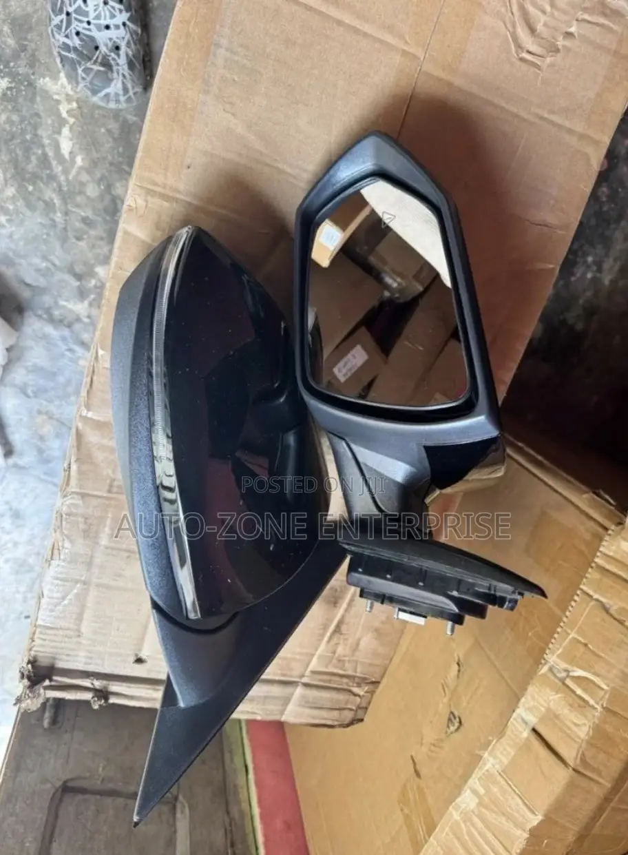 Hyundai Elantra  2022 2023 Driving Mirrors
