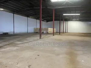 1900 SQM Warehouse Tema Valco Roundabout for Rent