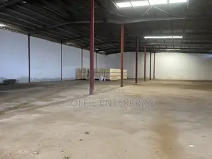 1900 SQM Warehouse Tema Valco Roundabout for Rent