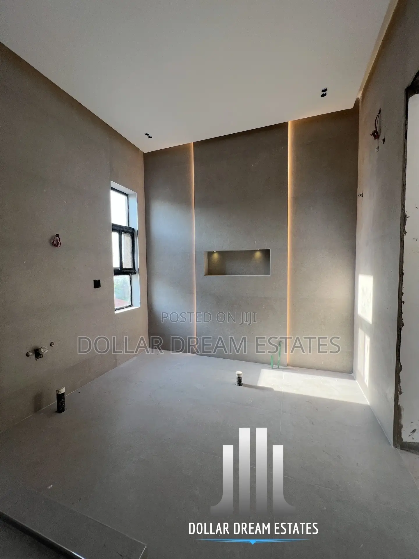 4bdrm House in East Legon for sale