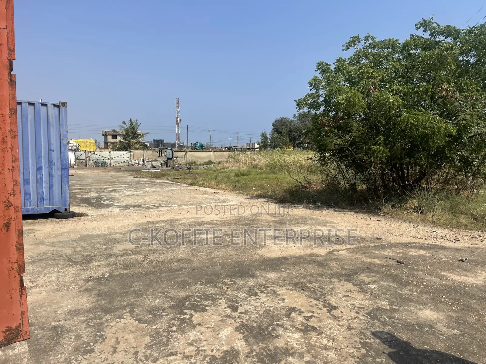 1,000 SQM Warehouse on 1.5 Acer at Tema Port for Sale
