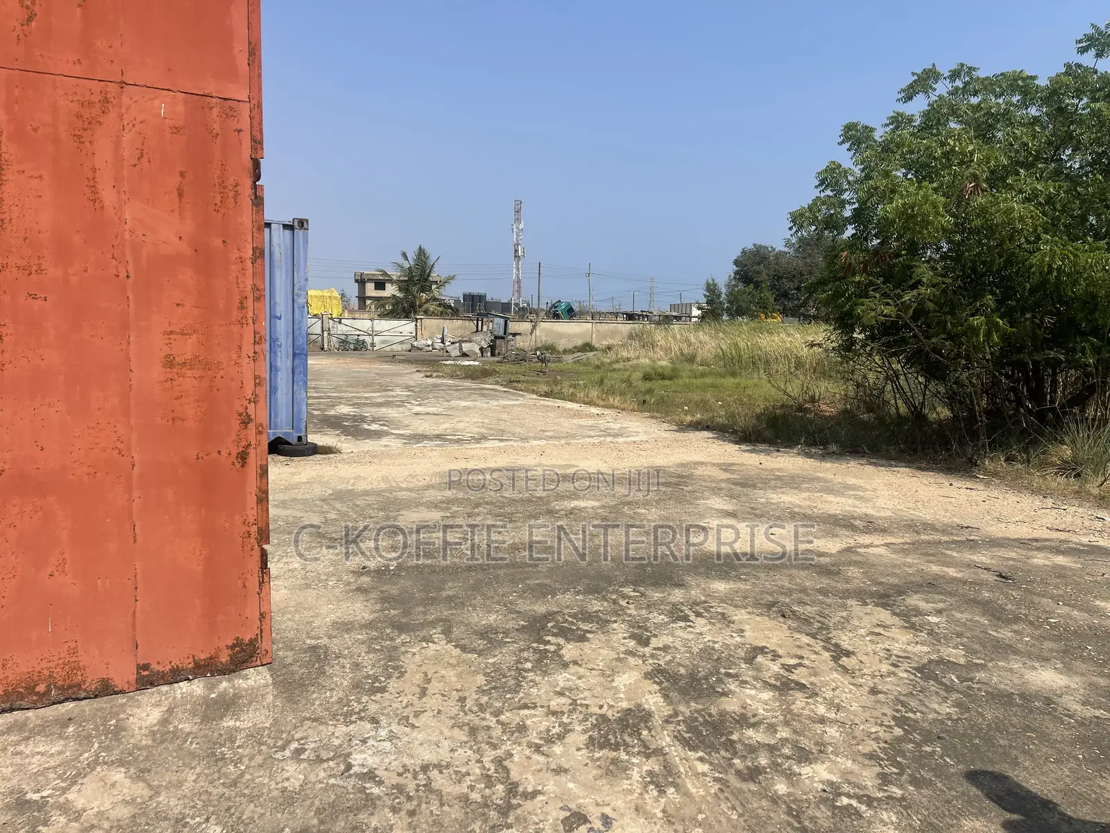 1,000 SQM Warehouse on 1.5 Acer at Tema Port for Sale