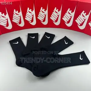 Nike Everyday Cushioned Crew Socks