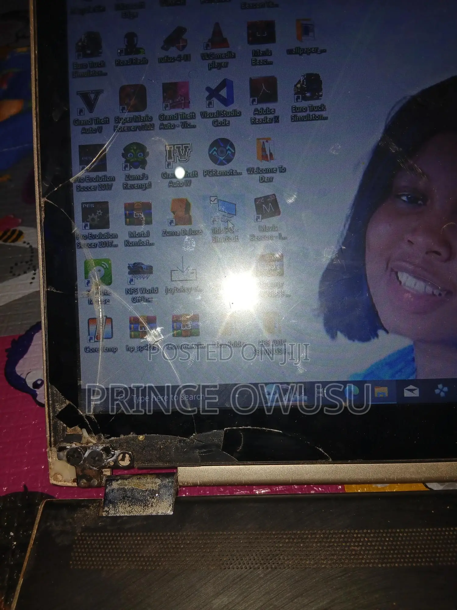 Laptop HP Pavilion 15 8GB Intel Core I5 HDD+SSD 256GB