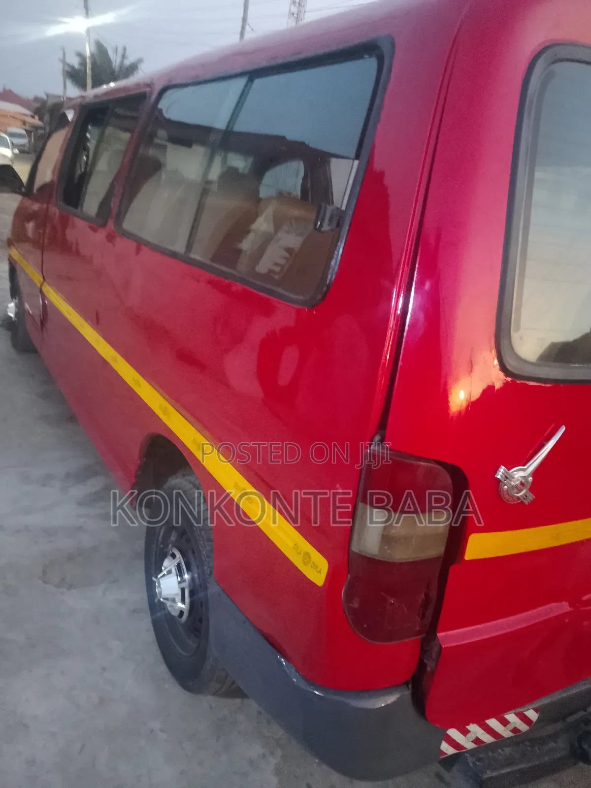 Toyota Grand HiAce 2008 Red