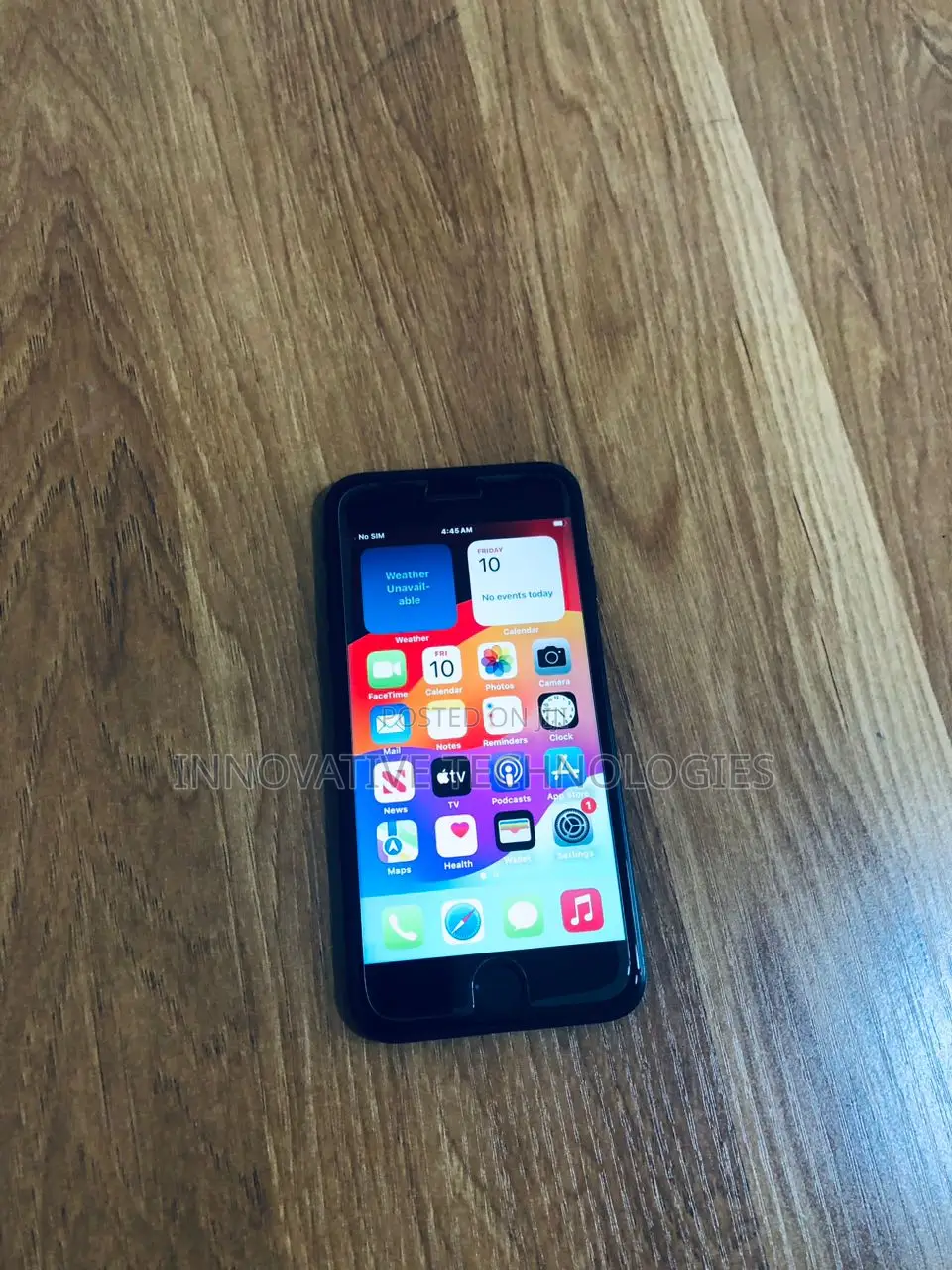 Apple iPhone SE 64 GB Black