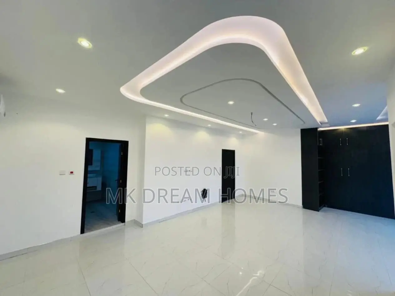 3bdrm House in School Junction for sale