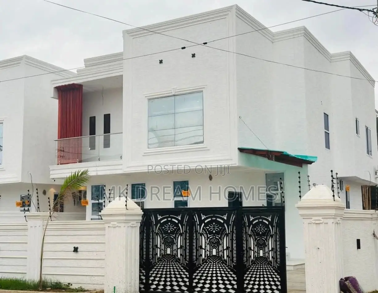 3bdrm House in School Junction for sale