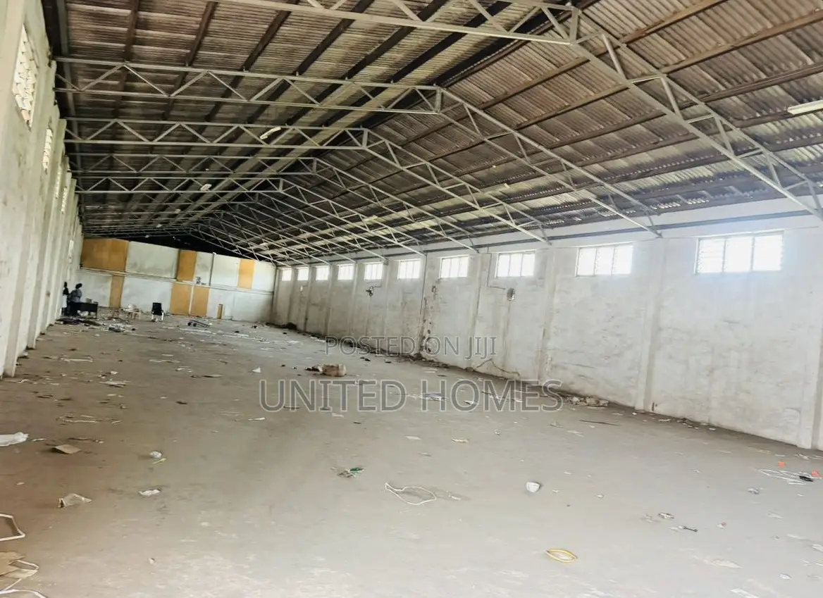 North Industrial Area Warehouse for Rent