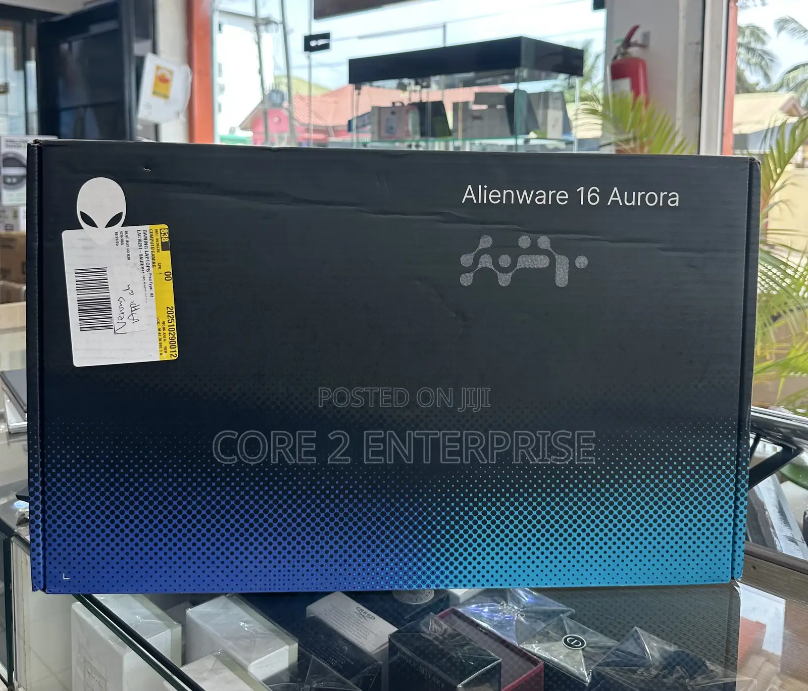 New Laptop Alienware Aurora R16 32GB Intel Core Ultra 9 SSD 1T