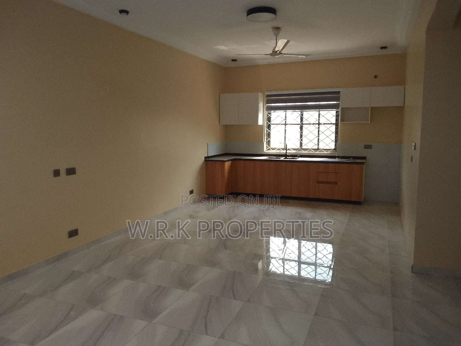 2bdrm Apartment in Pastoria Koforidua, New-Juaben Municipal for rent