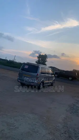 Hyundai Starex 2015 Grey
